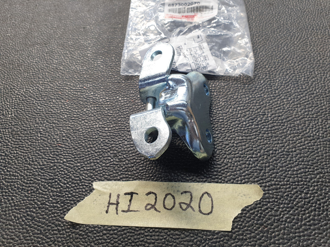 Toyota Hilux 2023 Right Front Door Hinge Lower