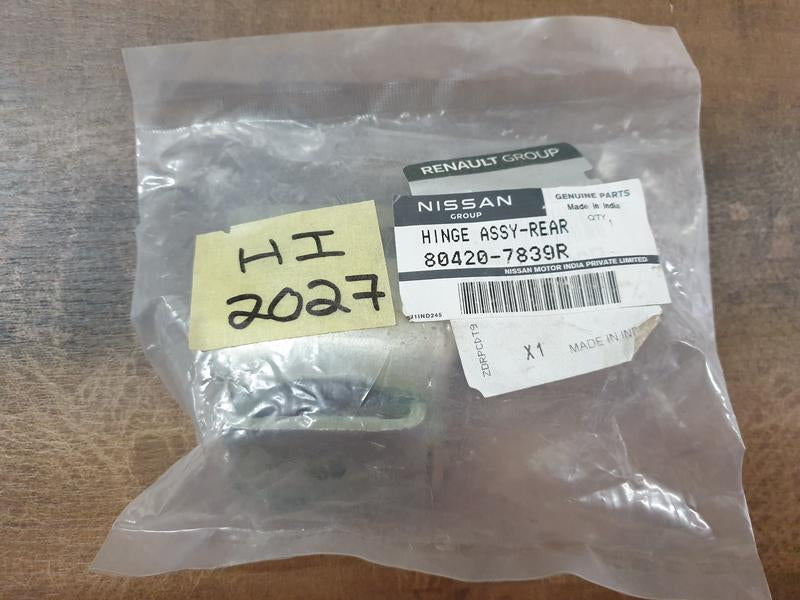 Original New Nissan Magnite Left Front or Rear Door Upper or Lower Hinge