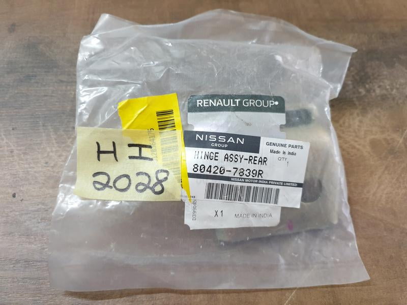 Original New Nissan Magnite Left Front or Rear Door Upper or Lower Hinge