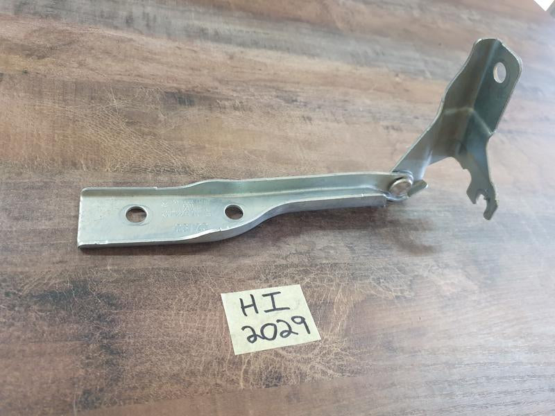 Original New Volkswagen Polo Left Front Bonnet Hinge