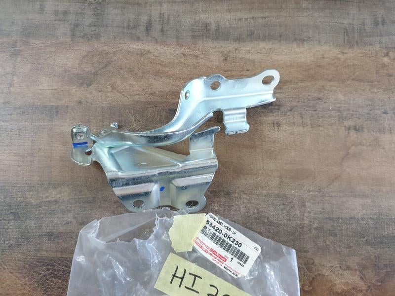 Original New Toyota Fortuner Hilux Left Front Bonnet Hinge