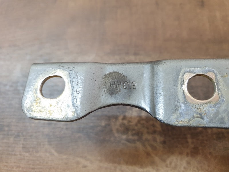 Original Used Hyundai i20 Motion 2026 Right Front Bonnet Hinge