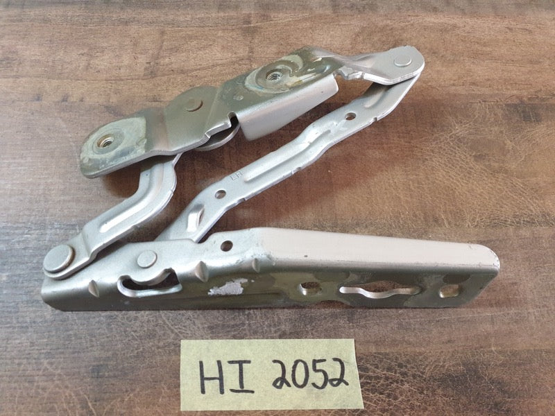 Original Used Ford EcoSport Left Front Bonnet Hinge