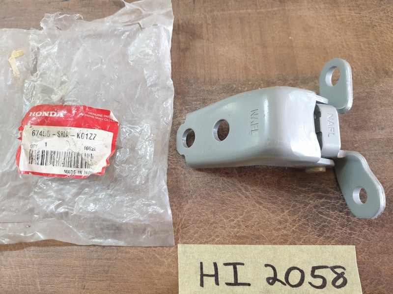 Original New Honda Brio Left Front Door Upper Hinge