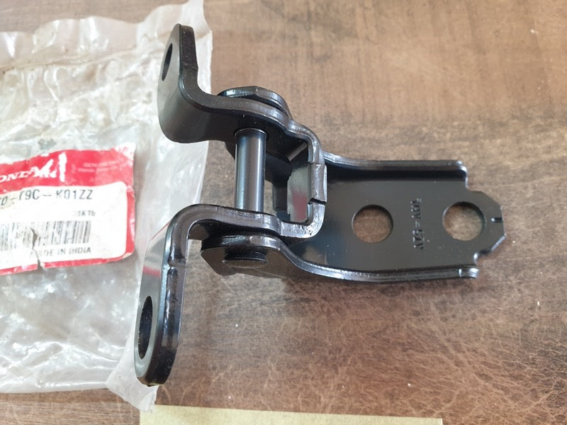 Original New Honda Jazz Right Front Door Upper Hinge