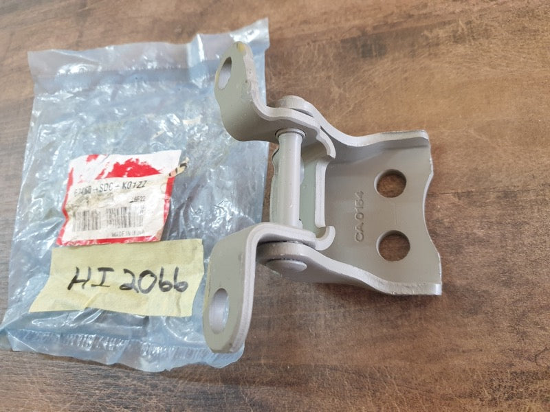 Original New Honda Brio Left Front Door Lower Hinge