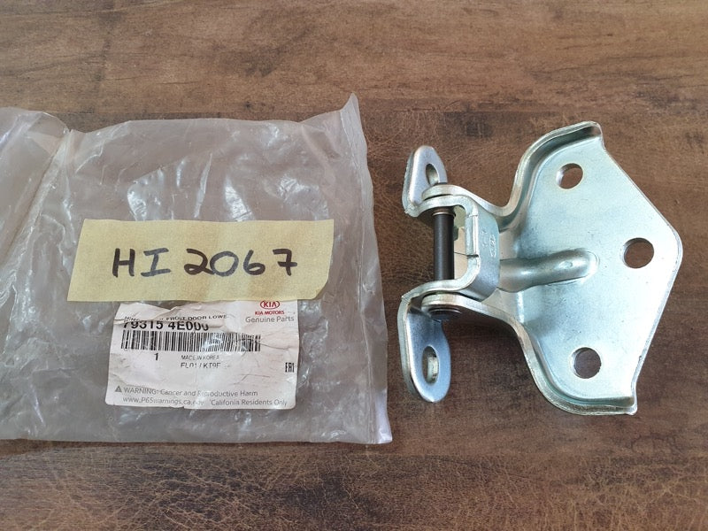 Original New Kia K2700 Left Front Door Lower Hinge