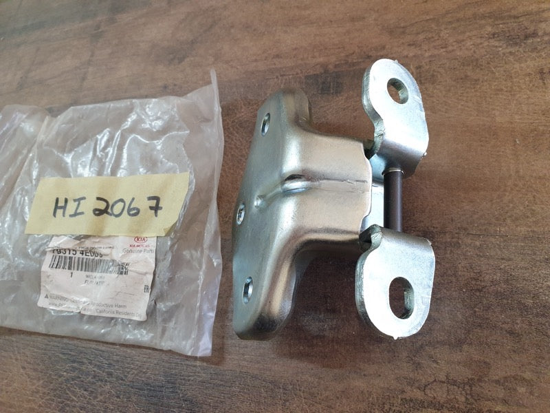 Original New Kia K2700 Left Front Door Lower Hinge