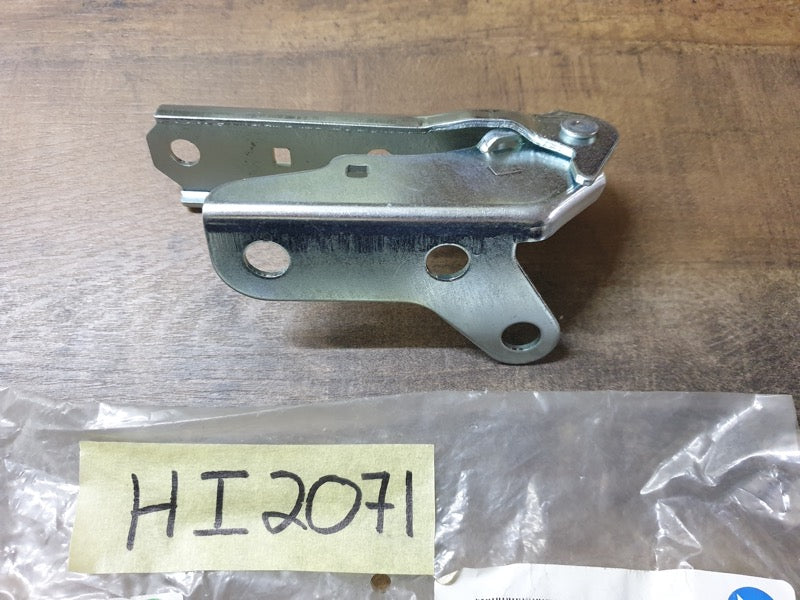 Volkswagen Aftermarket Polo Left Front Bonnet Hinge