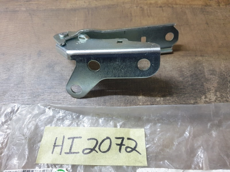 Volkswagen Aftermarket Polo Right Front Bonnet Hinge