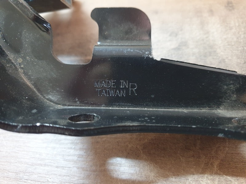 Toyota Aftermarket Fortuner Right Front Bonnet Hinge