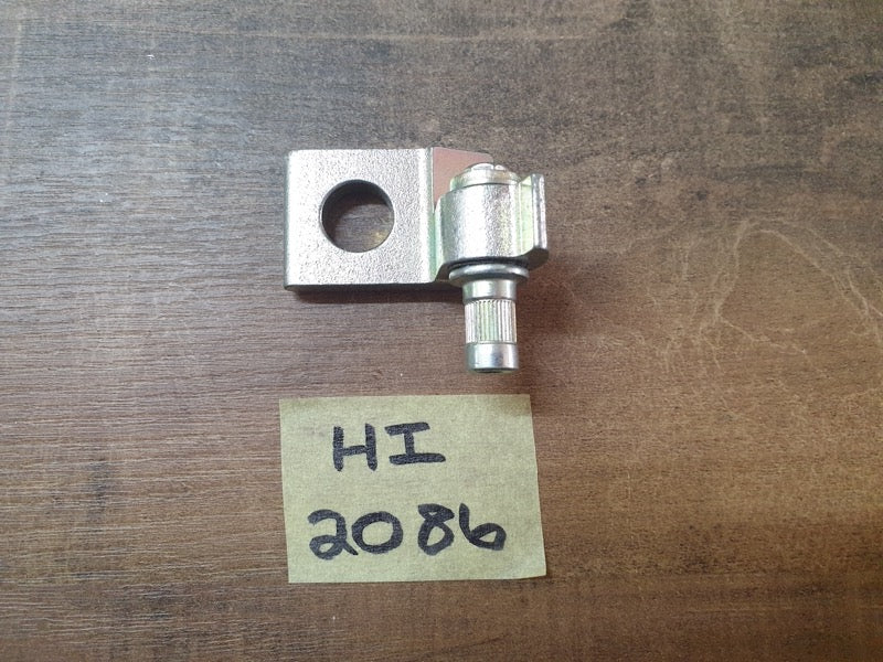 Original New Volkswagen Tiguan Left Front Door Lower Hinge