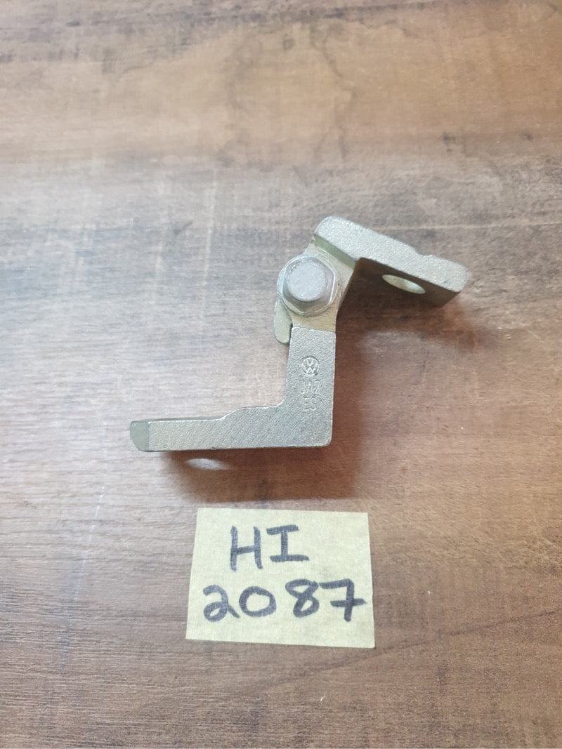Original Used Volkswagen Polo Left Front Door Upper Hinge