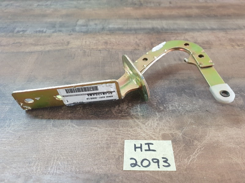 Original New Nissan NP300 Left Front Bonnet Hinge
