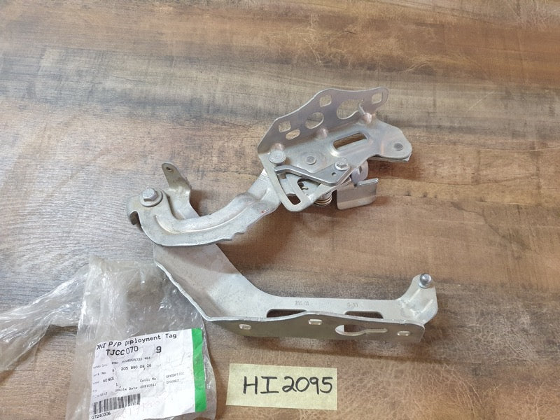 Original New Mercedes-Benz C-Class W205 Left Front Bonnet Hinge
