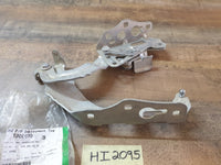 Original New Mercedes-Benz C-Class W205 Left Front Bonnet Hinge