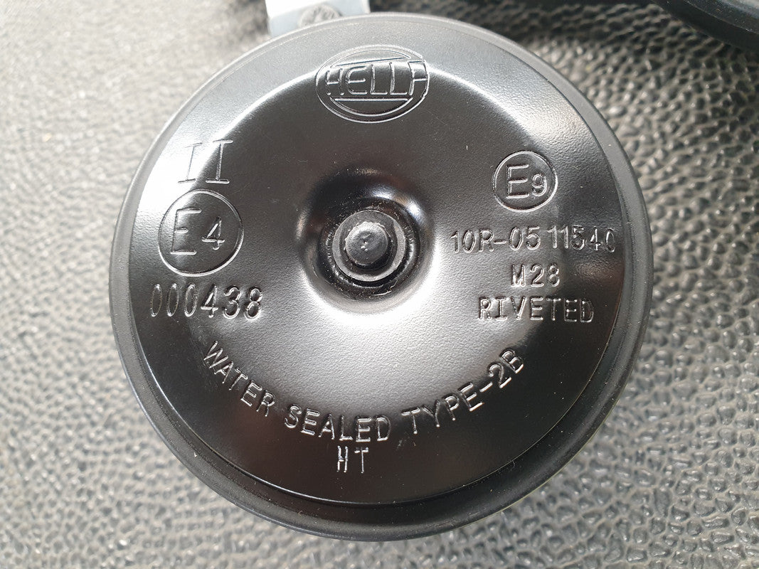 Ford Ranger XLT 2024 Right Side Low and High Tone Horns With Bracket