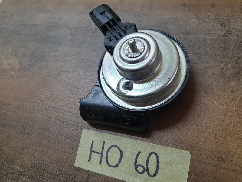 Original New Mercedes-Benz C-Class W204 2008 Low Tone Horn