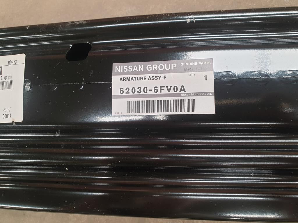 Original New Nissan X-Trail Front Bumper Carrier