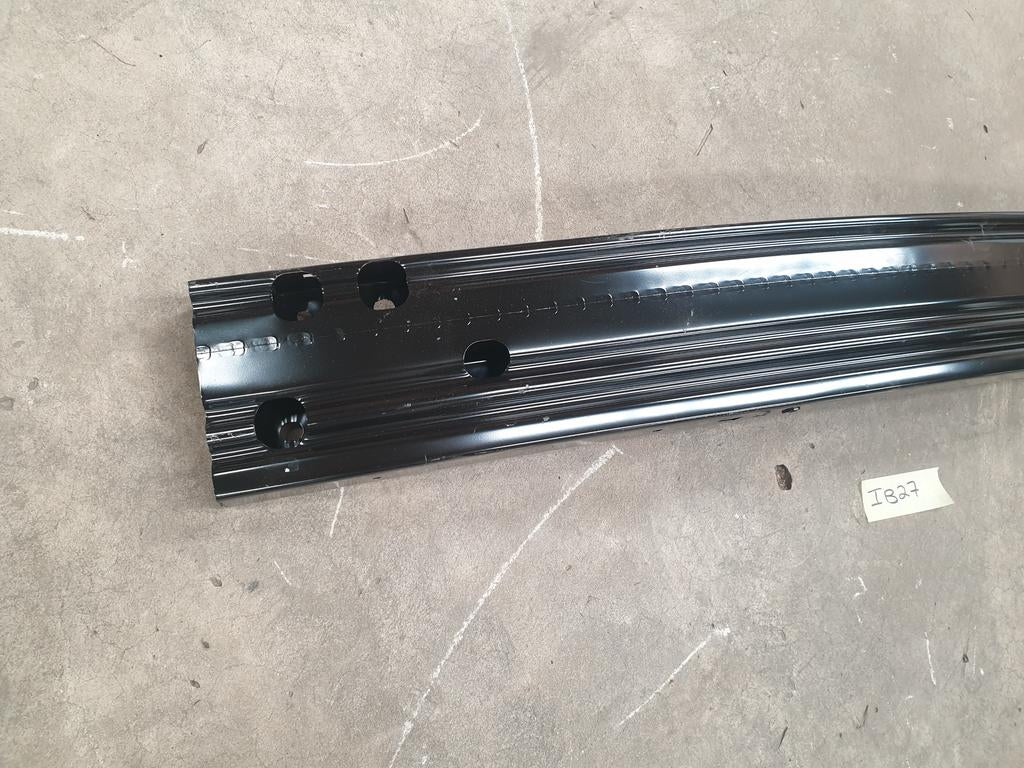 Original New Nissan X-Trail Front Bumper Carrier