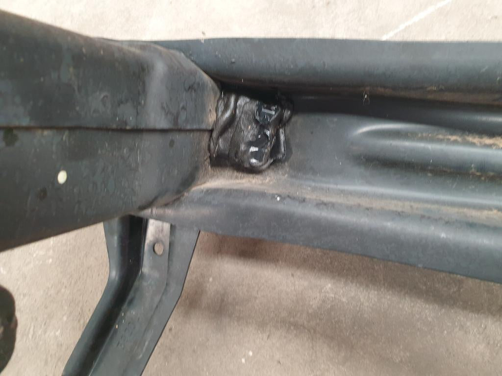 Original Used Volkswagen Polo V 5 Front Bumper Cross Member