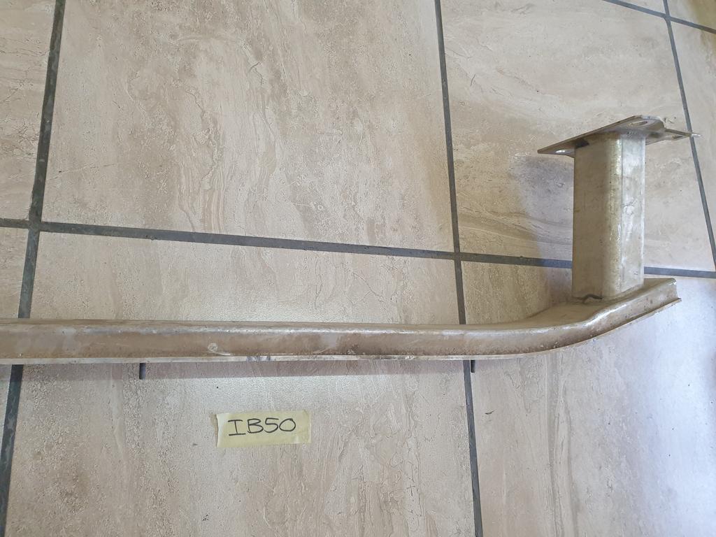 Original Used Renault Captur Front Bumper Crossmember