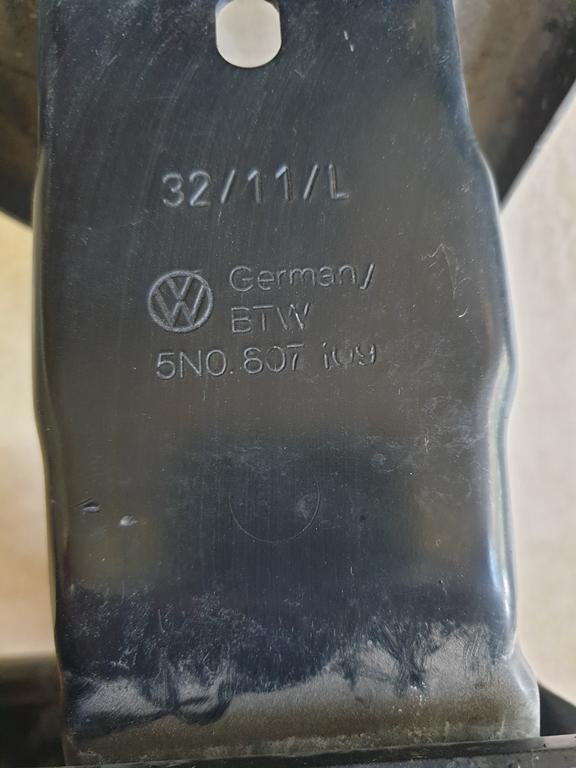 Original Used Volkswagen Tiguan Front Bumper Reinforcement