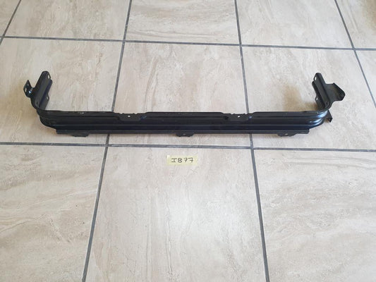 Original New Mercedes-Benz V-Class Vito W447 Lower Front Crossmember