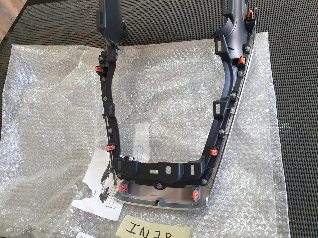 Toyota Rav4 Interior Centre Console Bracket / Gear Seat Panel