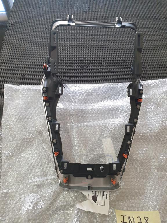 Toyota Rav4 Interior Centre Console Bracket / Gear Seat Panel