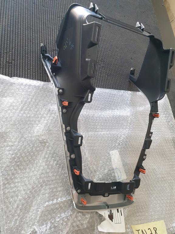 Toyota Rav4 Interior Centre Console Bracket / Gear Seat Panel