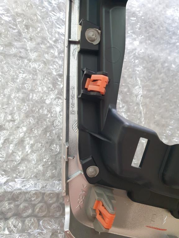 Toyota Rav4 Interior Centre Console Bracket / Gear Seat Panel