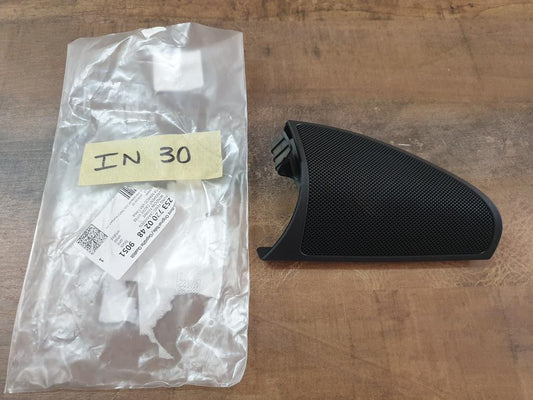 Original New Mercedes-Benz GLC Coupe W253 Right Front Driver Door Speaker Cover