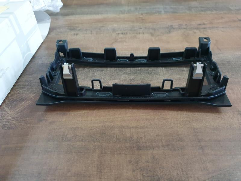 Original New Mercedes-Benz E-Class W207 Air Conditioner Control Module Surround Cover