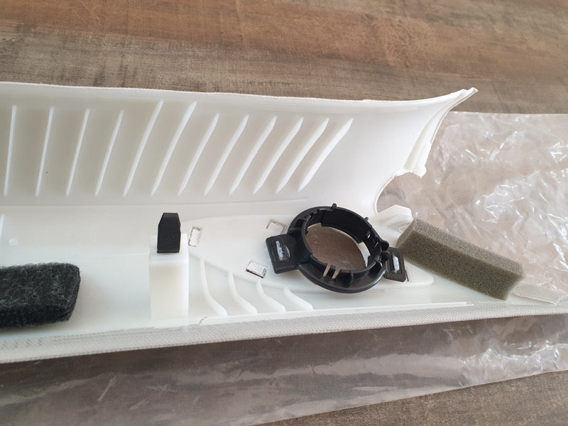 Original New Mercedes-Benz CLA C118 X118 Left Interior A-Pillar Trim