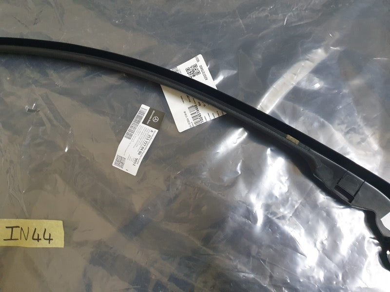 Original New Mercedes-Benz GLC Coupe C253 X253 Right Front Door Interior Top Moulding Frame