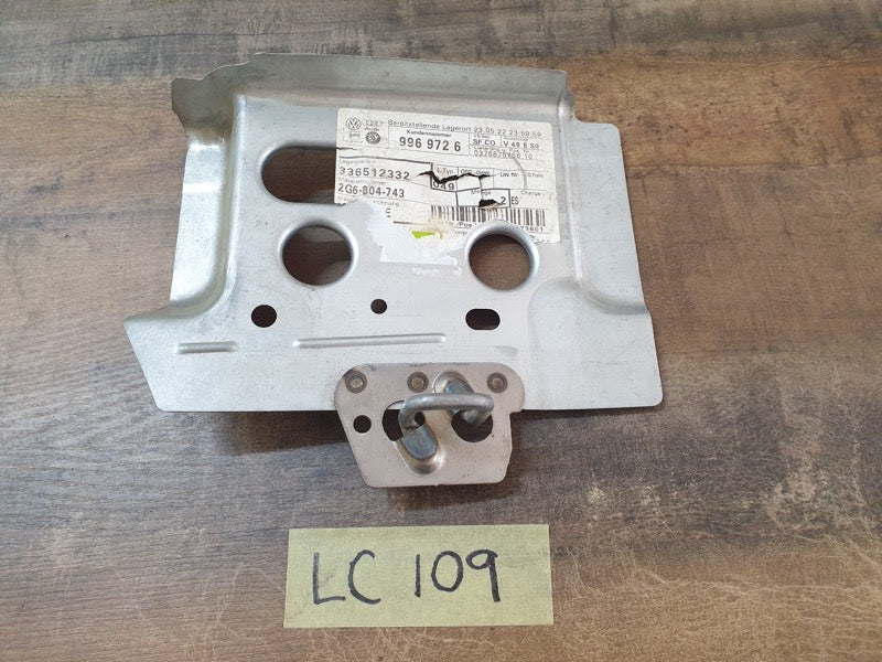 Original New Volkswagen Polo Left Rear Closing Panel Brace