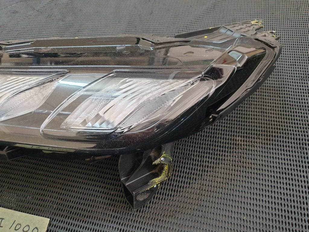 Suzuki Grand Vitara Left Headlight