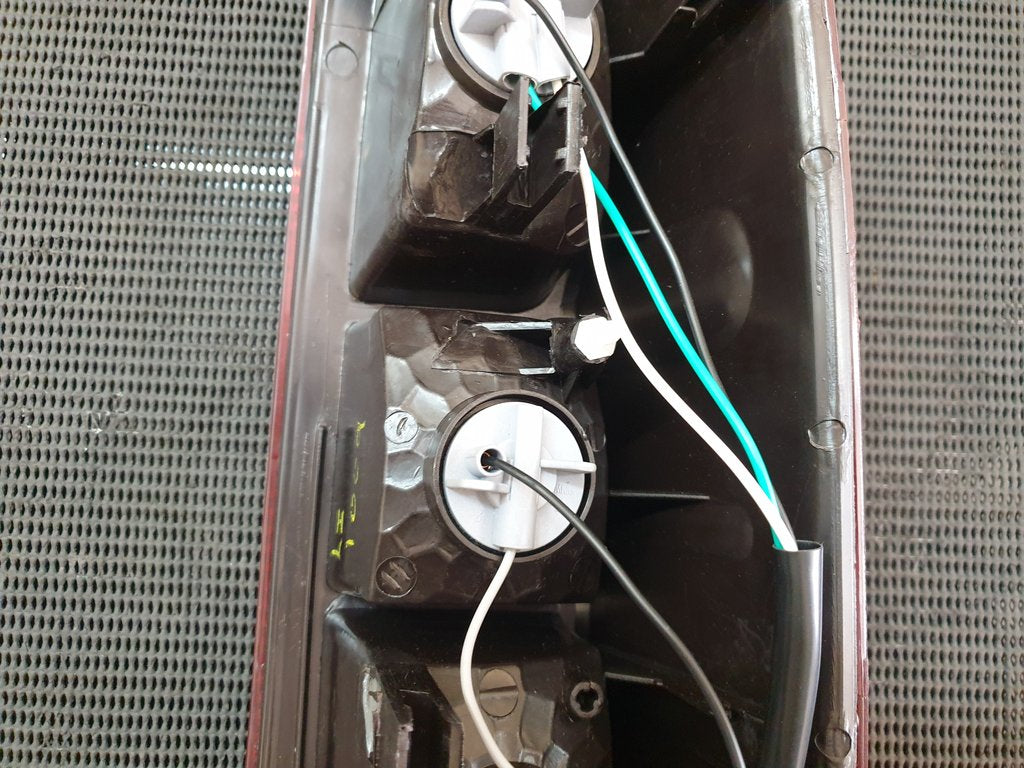 Nissan Aftermarket Navara Left Taillight