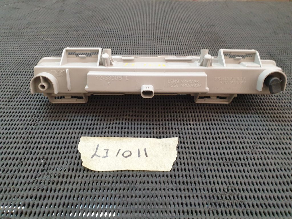 Mercedes-Benz Aftermarket C-Class W204 Left Front Daytime Running Lamp