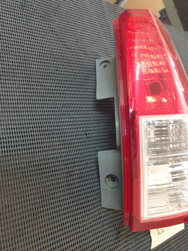 Honda Aftermarket CR-V Right Taillight