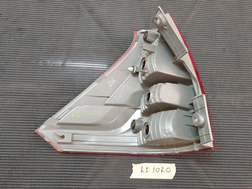 Honda Aftermarket CR-V Right Taillight