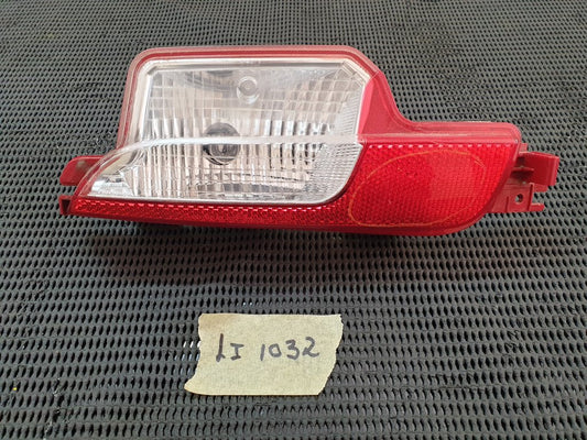 Fiat 500 Right Rear Bumper Reverse and Fog Lamp