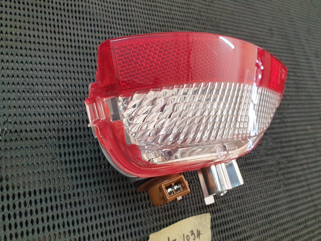 Renault Captur Left Rear Fog Light
