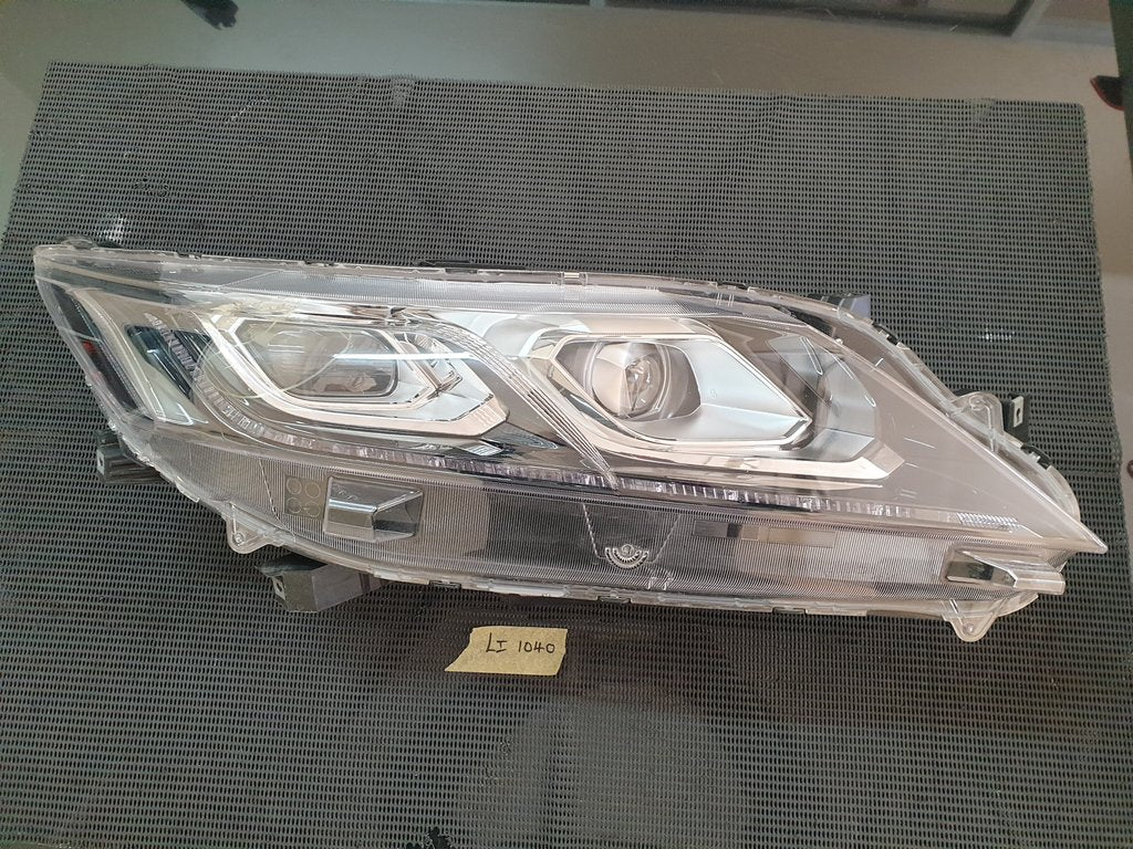 Mitsubishi Eclipse Cross Right Headlight