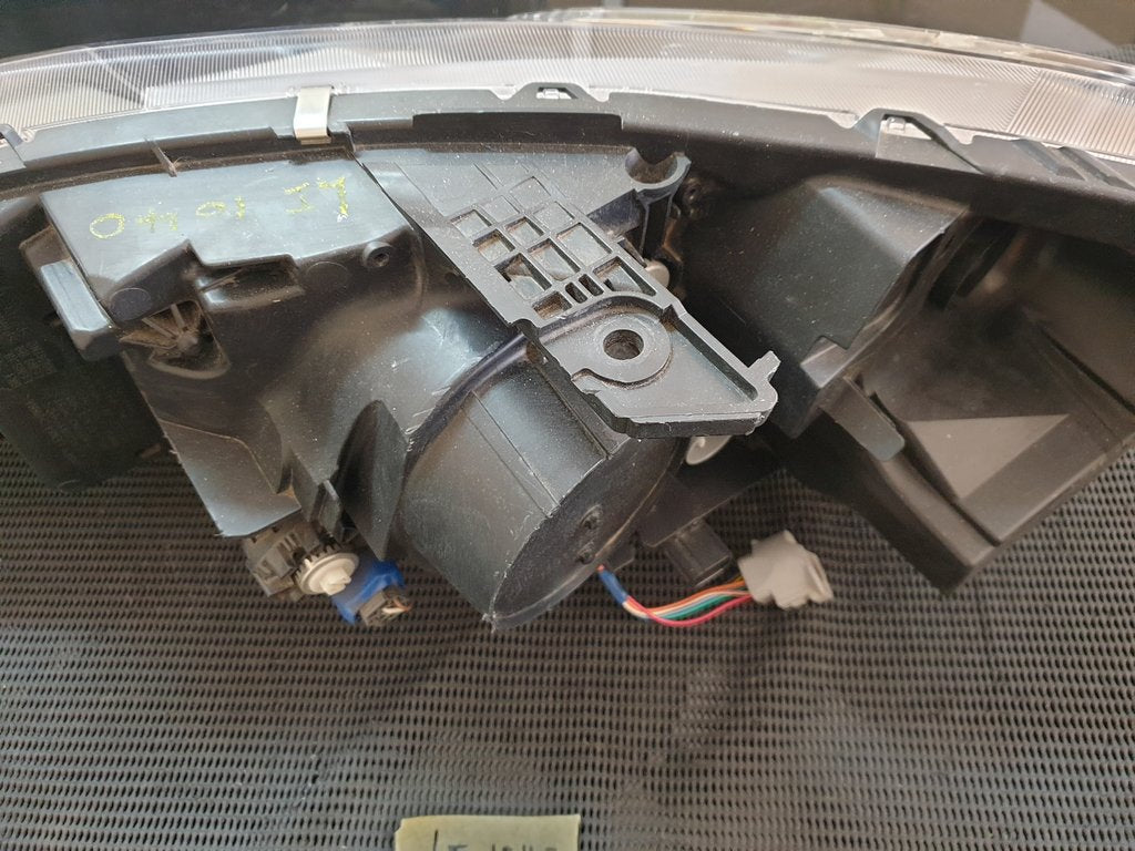 Mitsubishi Eclipse Cross Right Headlight