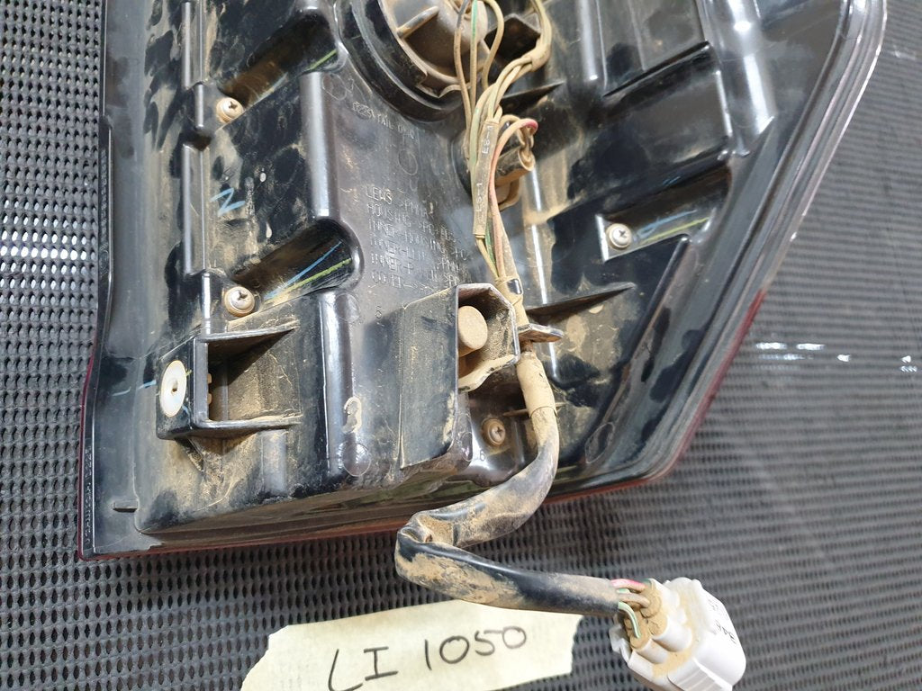 Mitsubishi L200 Triton Left Taillight