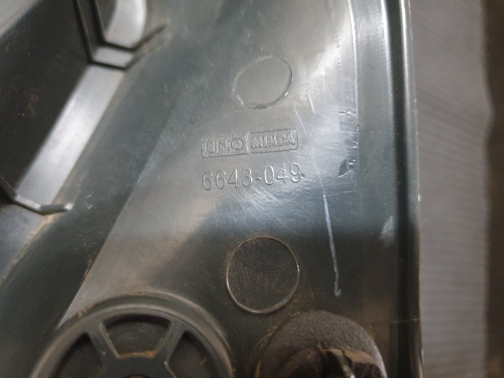 Mahindra KUV100 Right Taillight