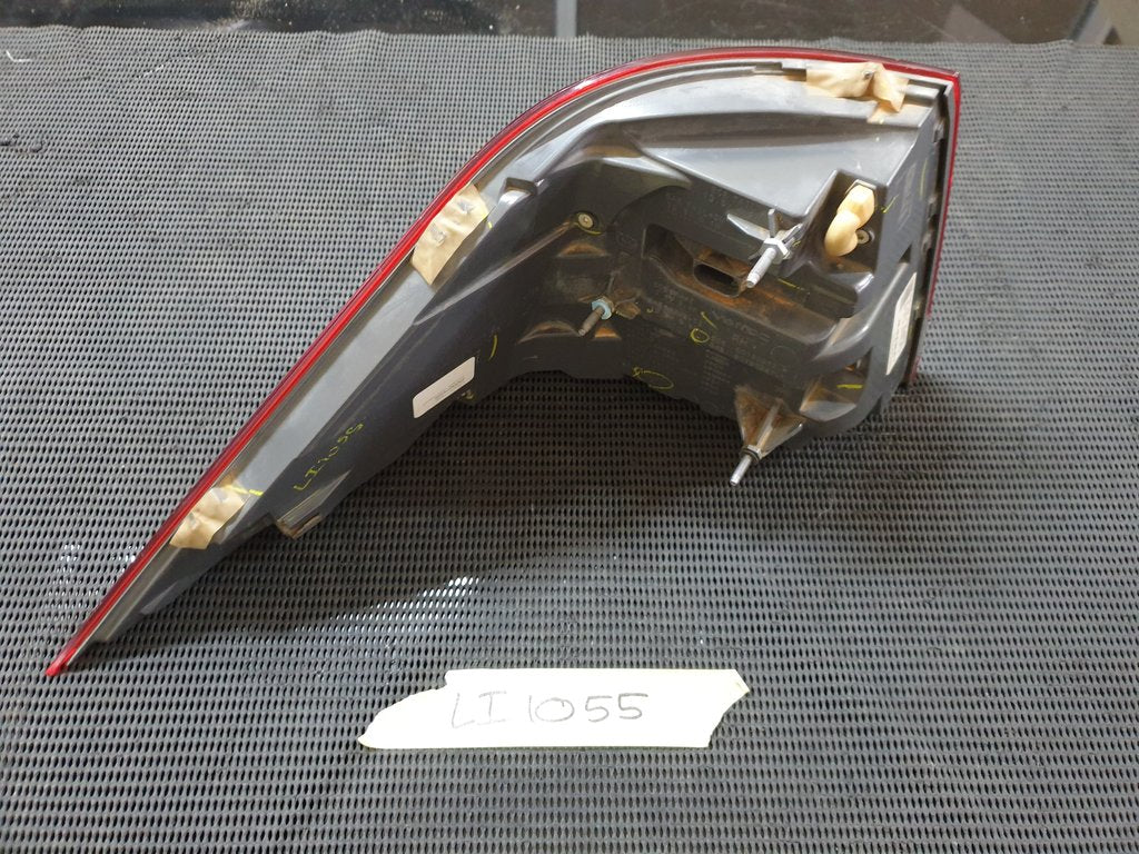 Mercedes-Benz GLE W166 AMG Right Taillight
