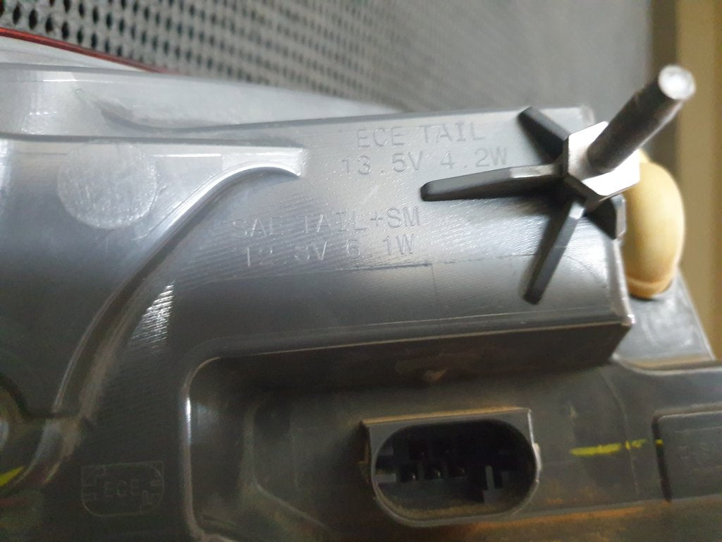 Mercedes-Benz GLE W166 AMG Right Taillight